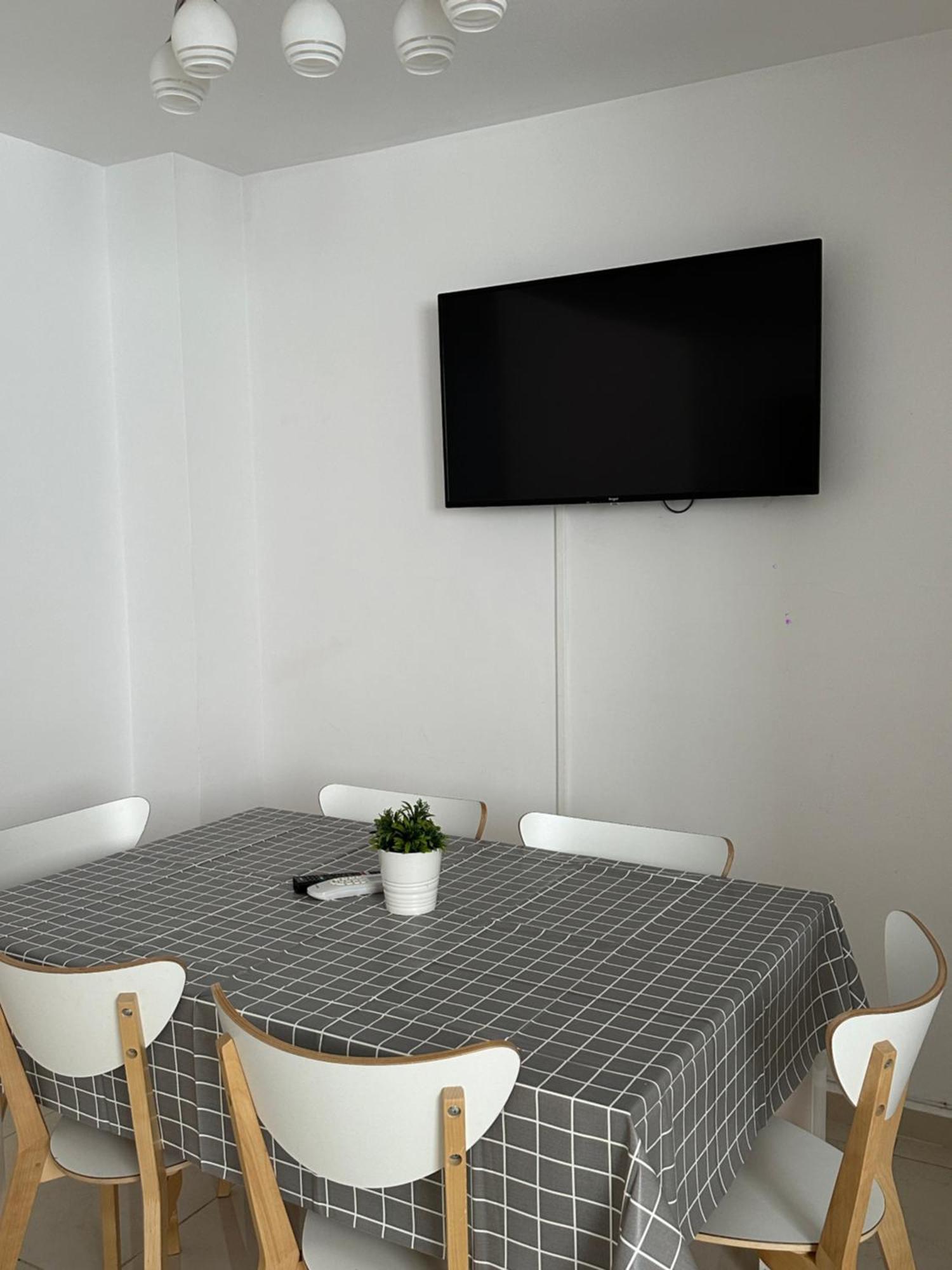 Modern And Bright 5 Bedroom Apartment Del Prado Gandía Exteriör bild