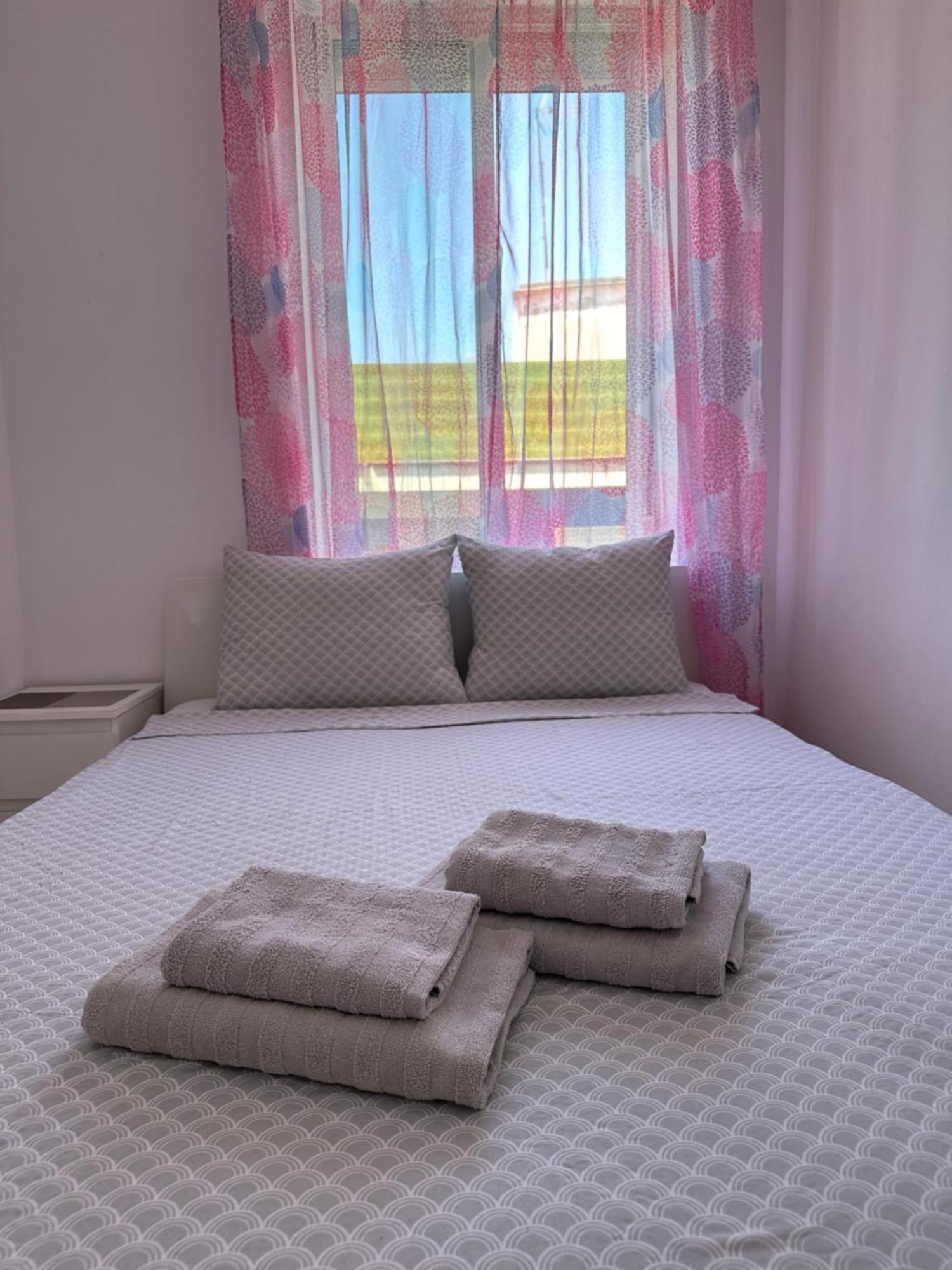 Modern And Bright 5 Bedroom Apartment Del Prado Gandía Exteriör bild