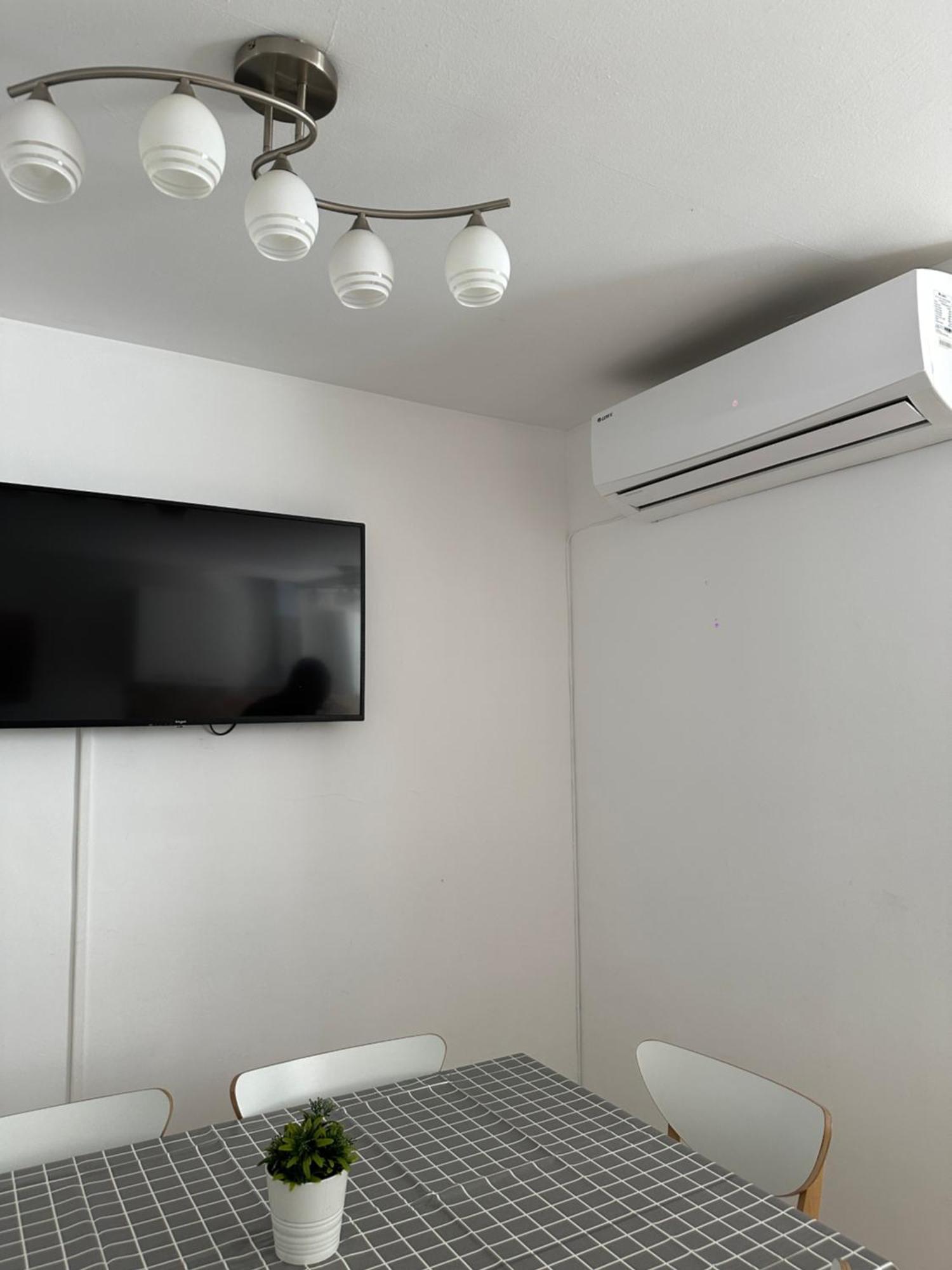 Modern And Bright 5 Bedroom Apartment Del Prado Gandía Exteriör bild